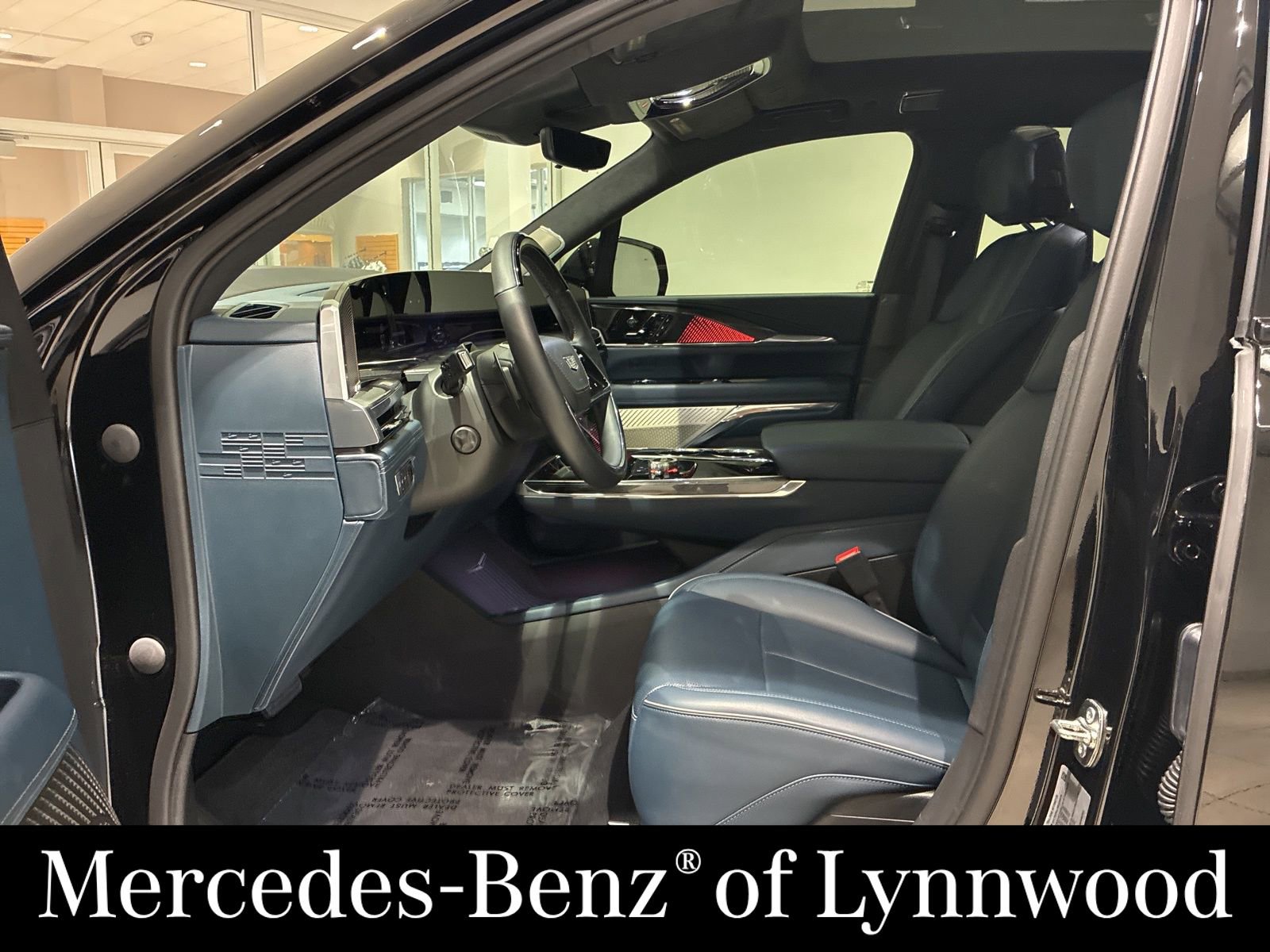 Used 2025 Cadillac Escalade IQ Sport 2 AWD/4WD image 19