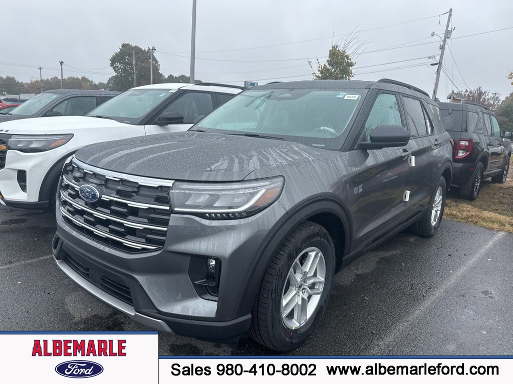 New 2026 Ford Explorer Active w/ Active Comfort Package image 1