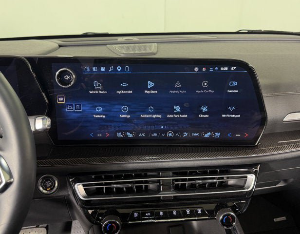 Certified 2025 Chevrolet Traverse High Country FWD image 13