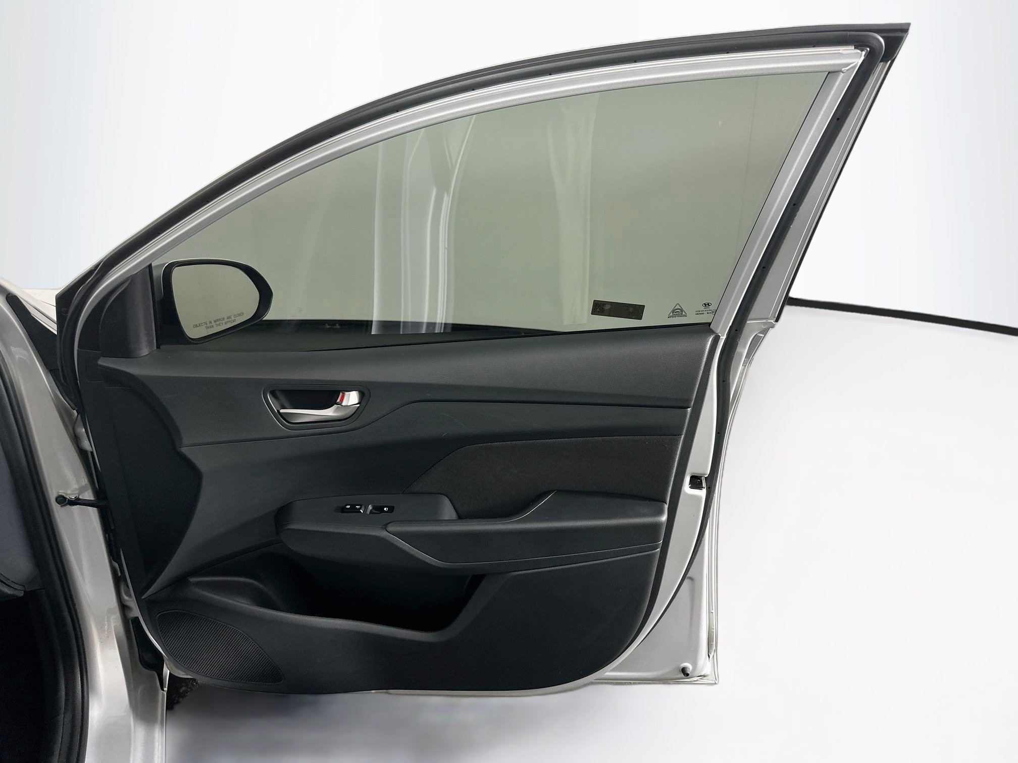Used 2022 Hyundai Accent SE FWD image 29