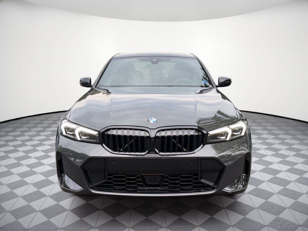 New 2026 BMW 330i xDrive Sedan w/ M Sport Package AWD/4WD image 6