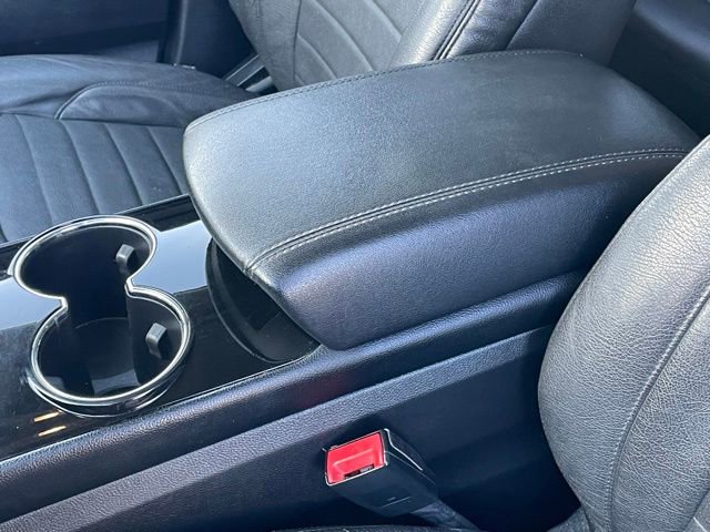 Used 2017 Ford Edge SEL image 33