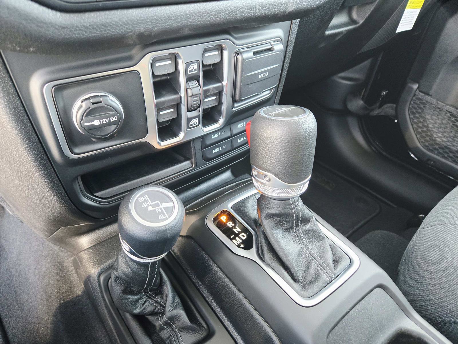 New 2026 Jeep Gladiator Sport image 26