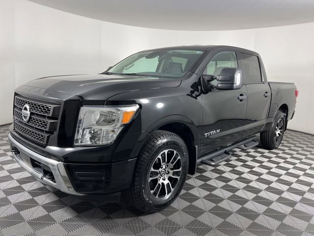 Used 2022 Nissan Titan SV w/ SV Convenience Package AWD/4WD image 6