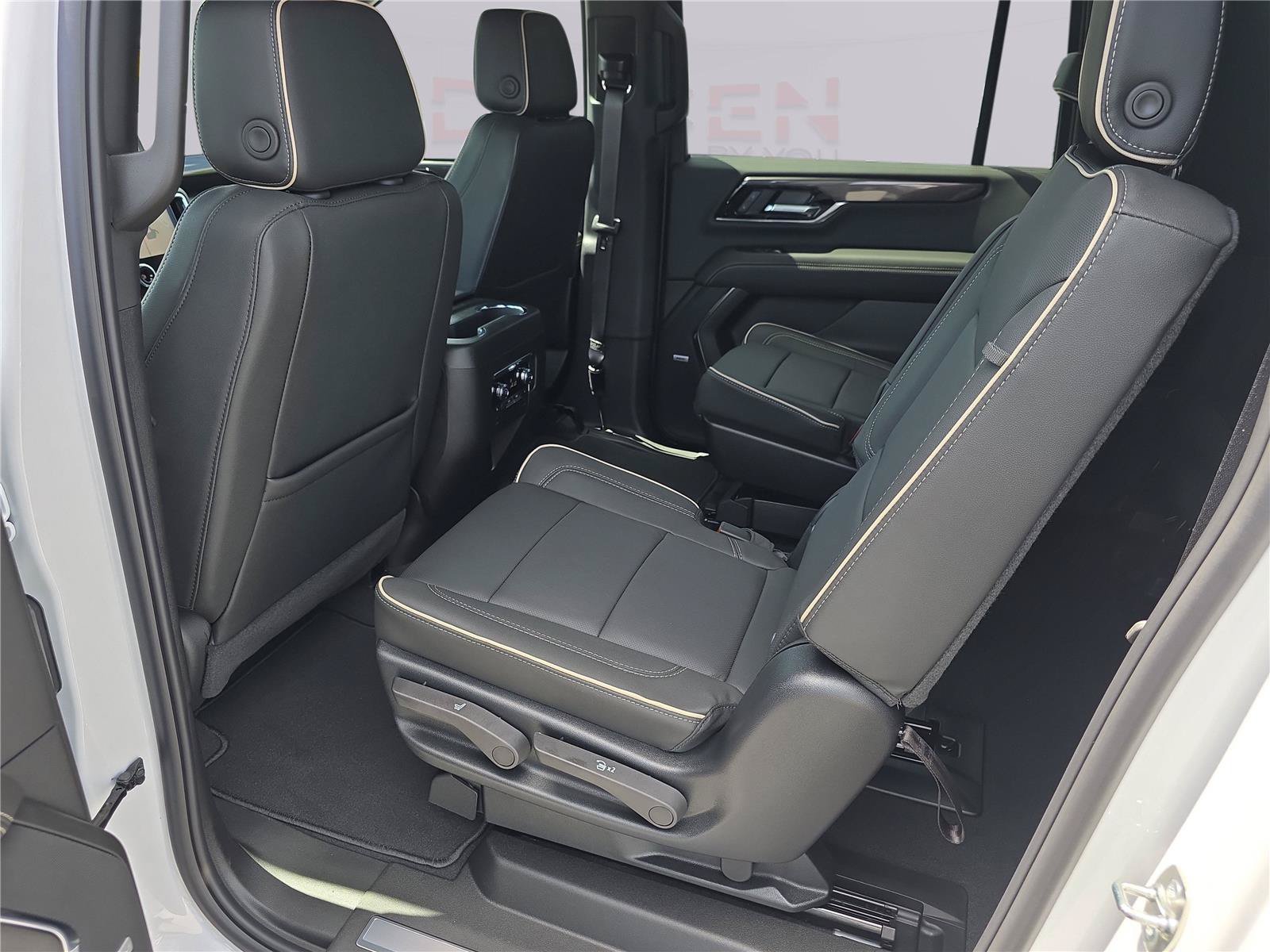 New 2026 GMC Yukon XL Elevation RWD image 29