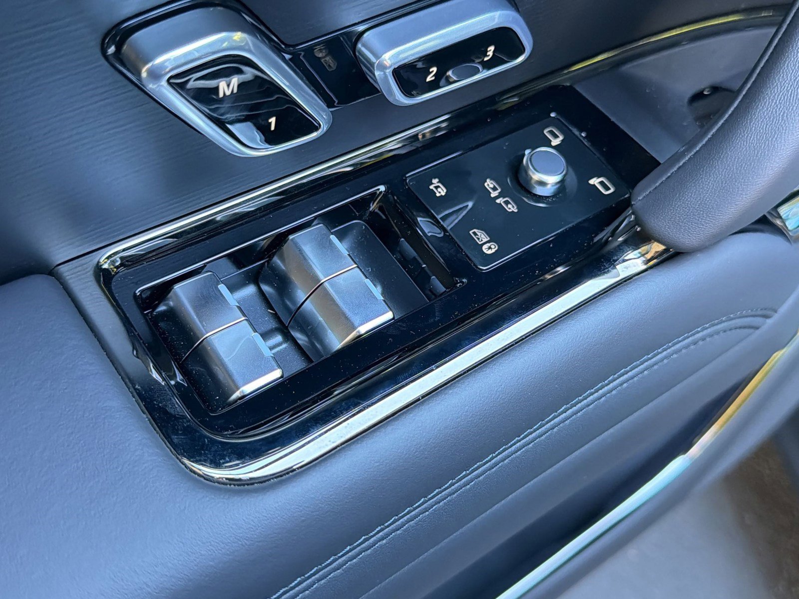 New 2026 Land Rover Range Rover Sport Dynamic SE image 22