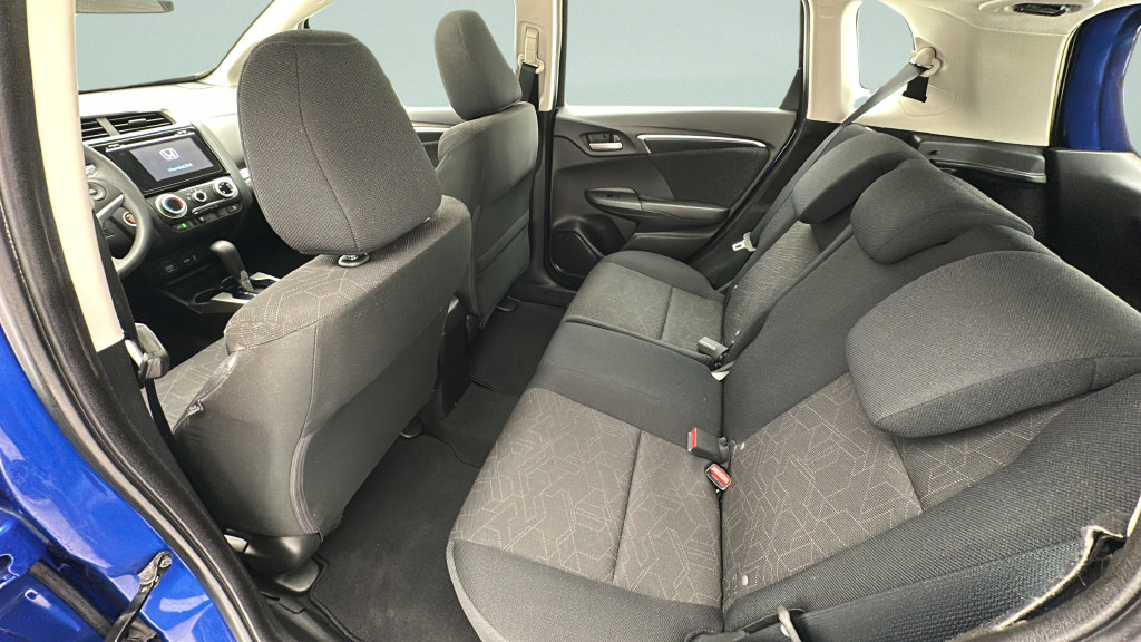 Used 2015 Honda Fit EX image 10