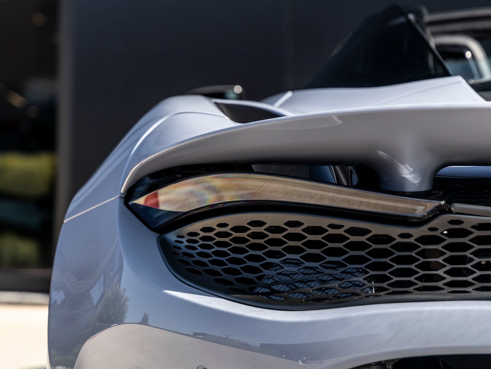 Used 2026 McLaren 750S Spider RWD image 14