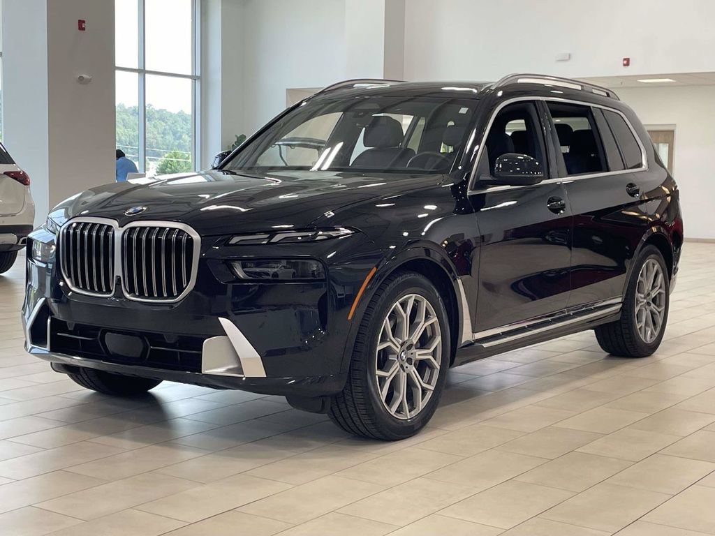 Used 2024 BMW X7 xDrive40i AWD/4WD image 7