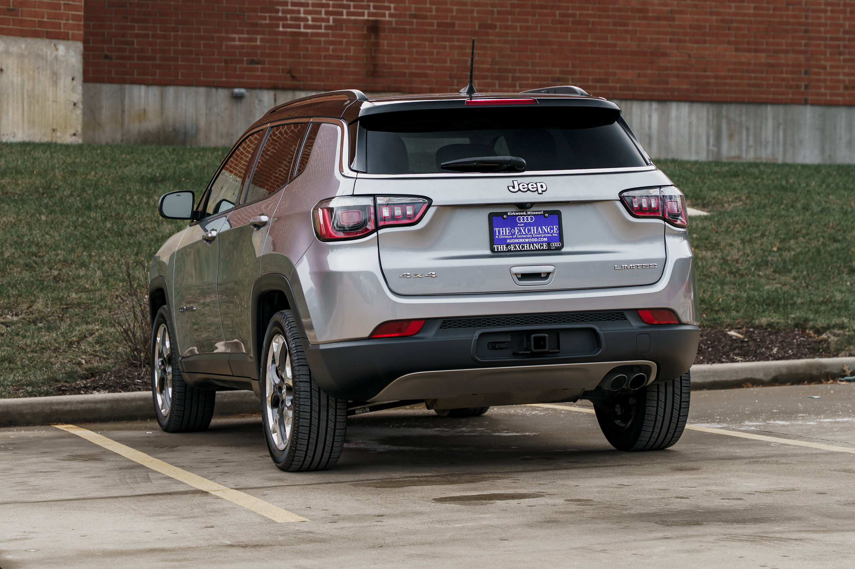 Used 2018 Jeep Compass Limited w/ Trailer Tow Group image 5