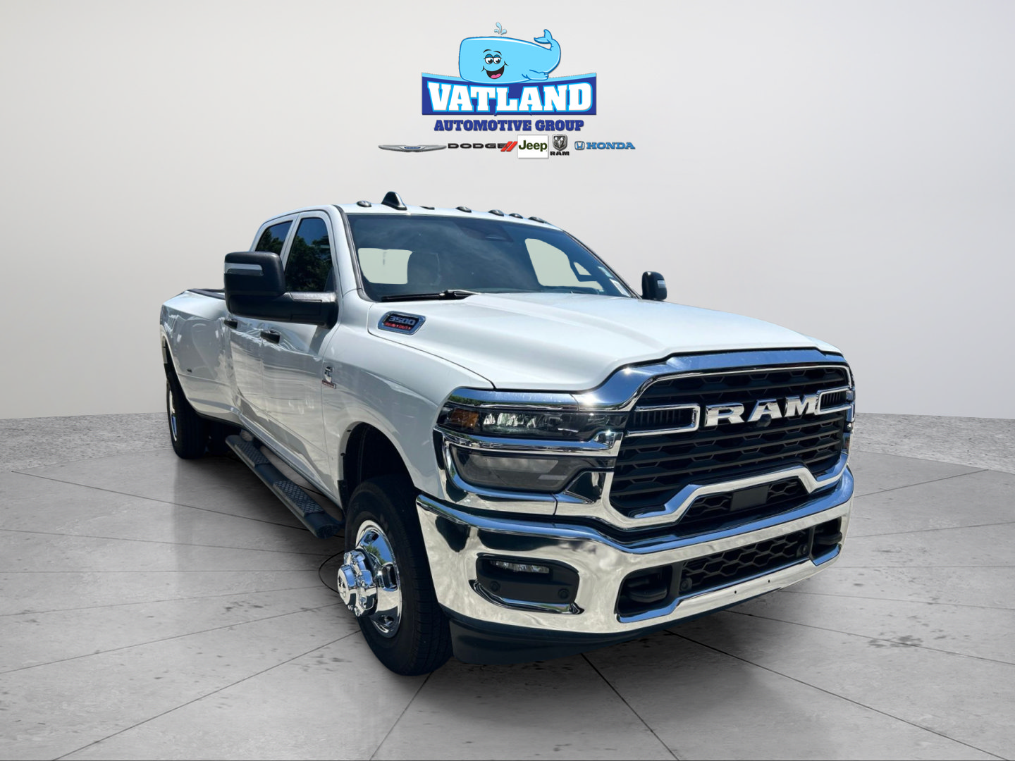 New 2026 RAM 3500 Tradesman AWD/4WD image 22