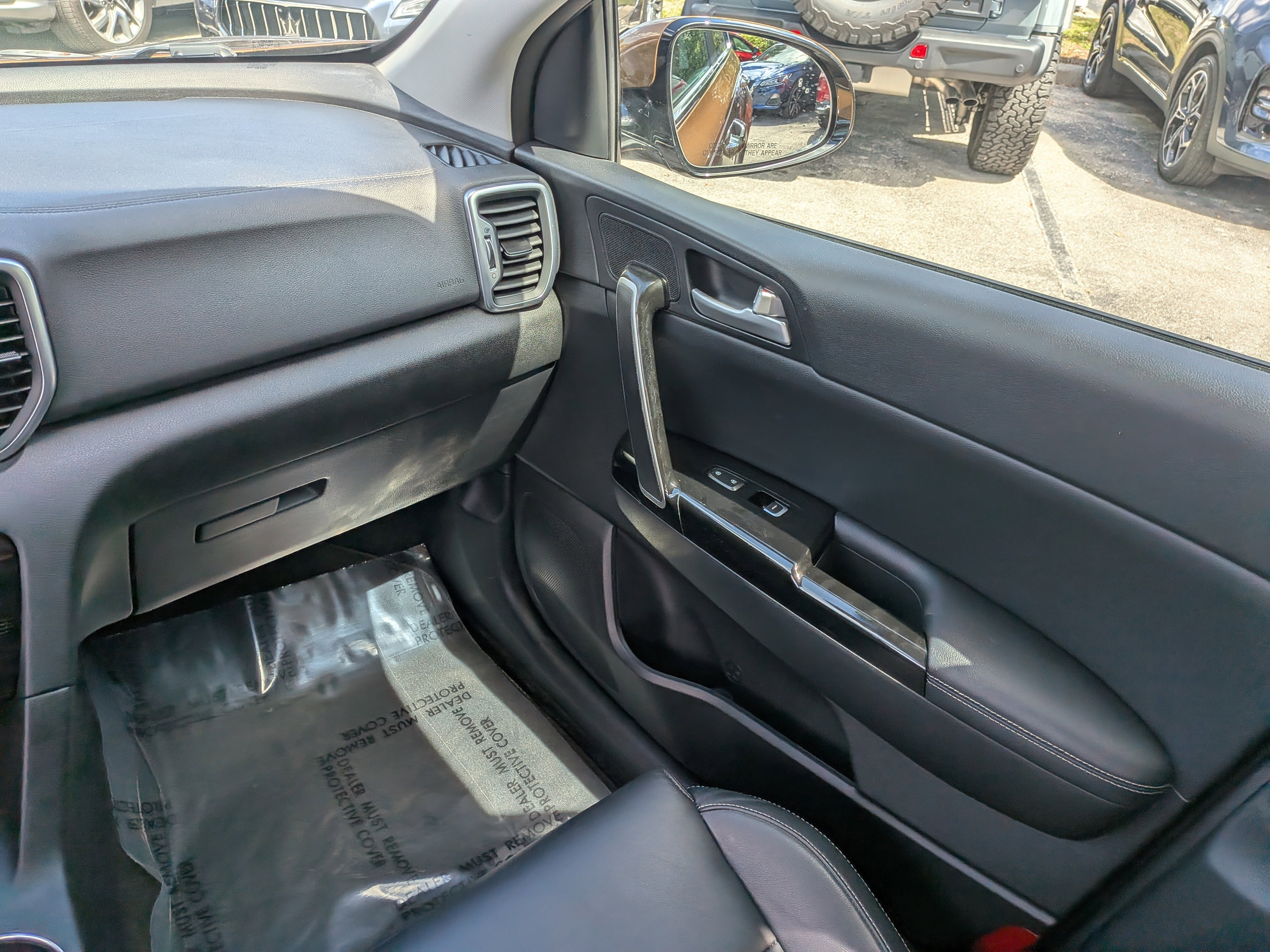 Used 2018 Kia Sportage EX FWD image 18