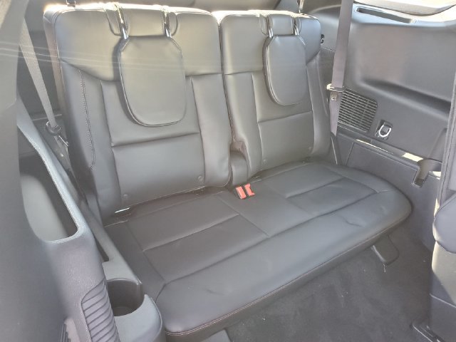 Used 2026 Ford Explorer ST-Line w/ ST-Line Street Pack RWD image 16