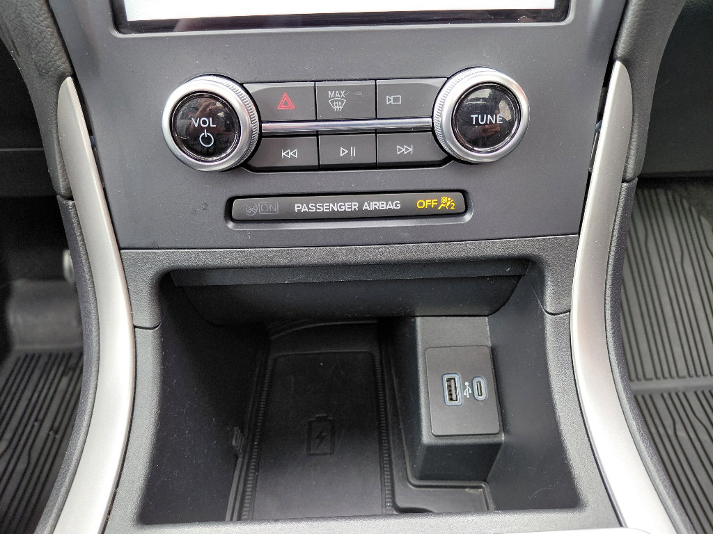 Used 2024 Ford Edge SEL w/ Convenience Package AWD/4WD image 22