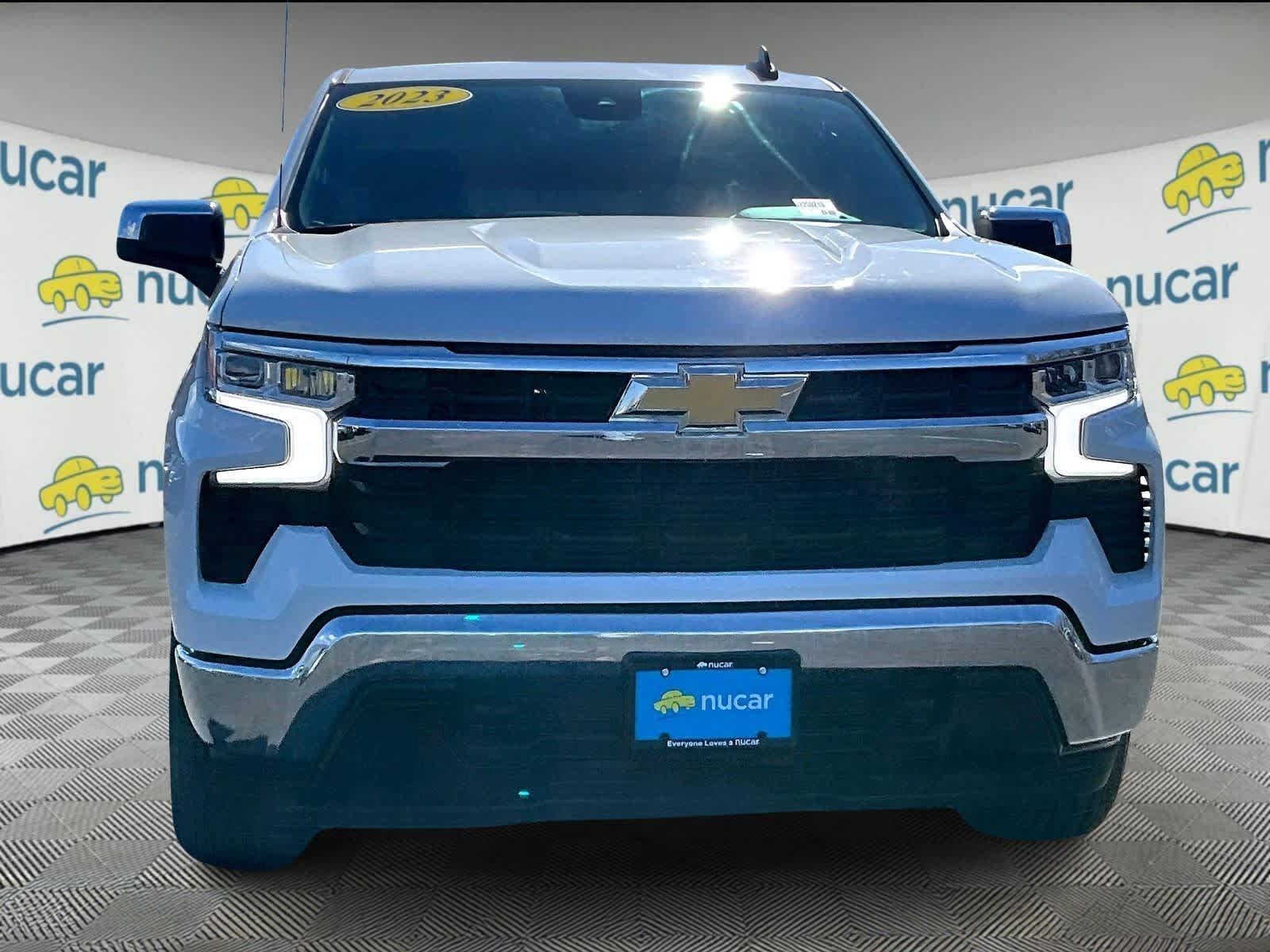 Used 2023 Chevrolet Silverado 1500 LT AWD/4WD image 2