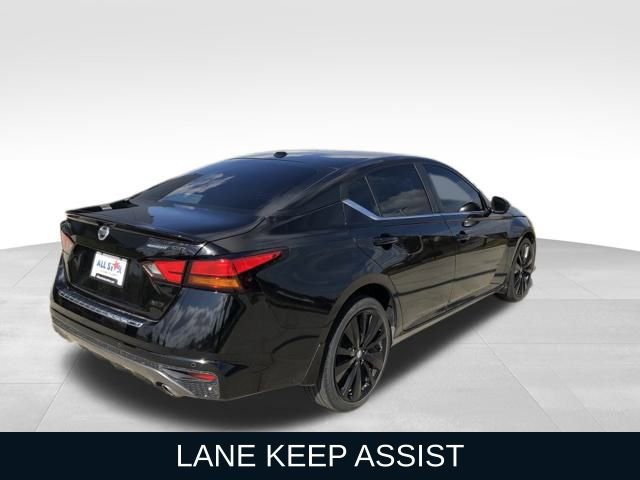 Used 2022 Nissan Altima 2.5 SR w/ Midnight Edition Package image 6