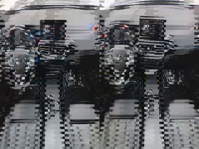 Used 2023 BMW X3 xDrive30i image 14