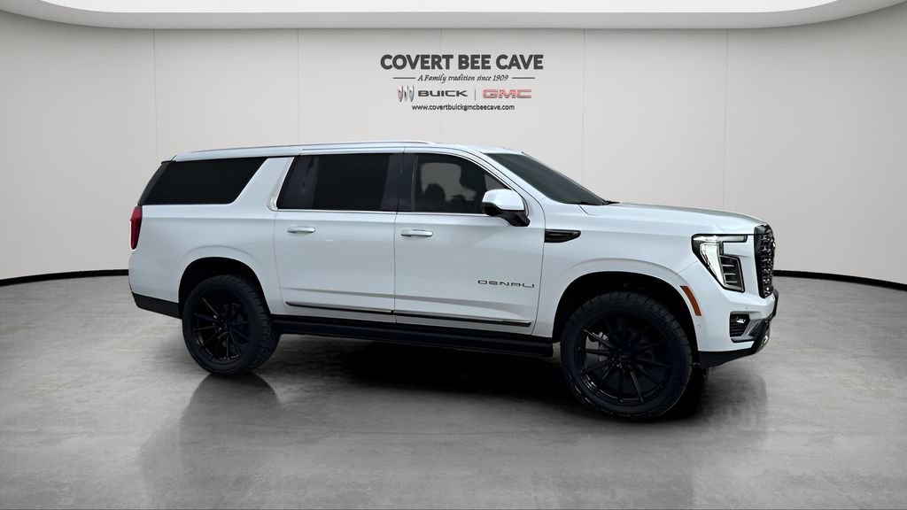 New 2026 GMC Yukon XL Denali Ultimate image 12