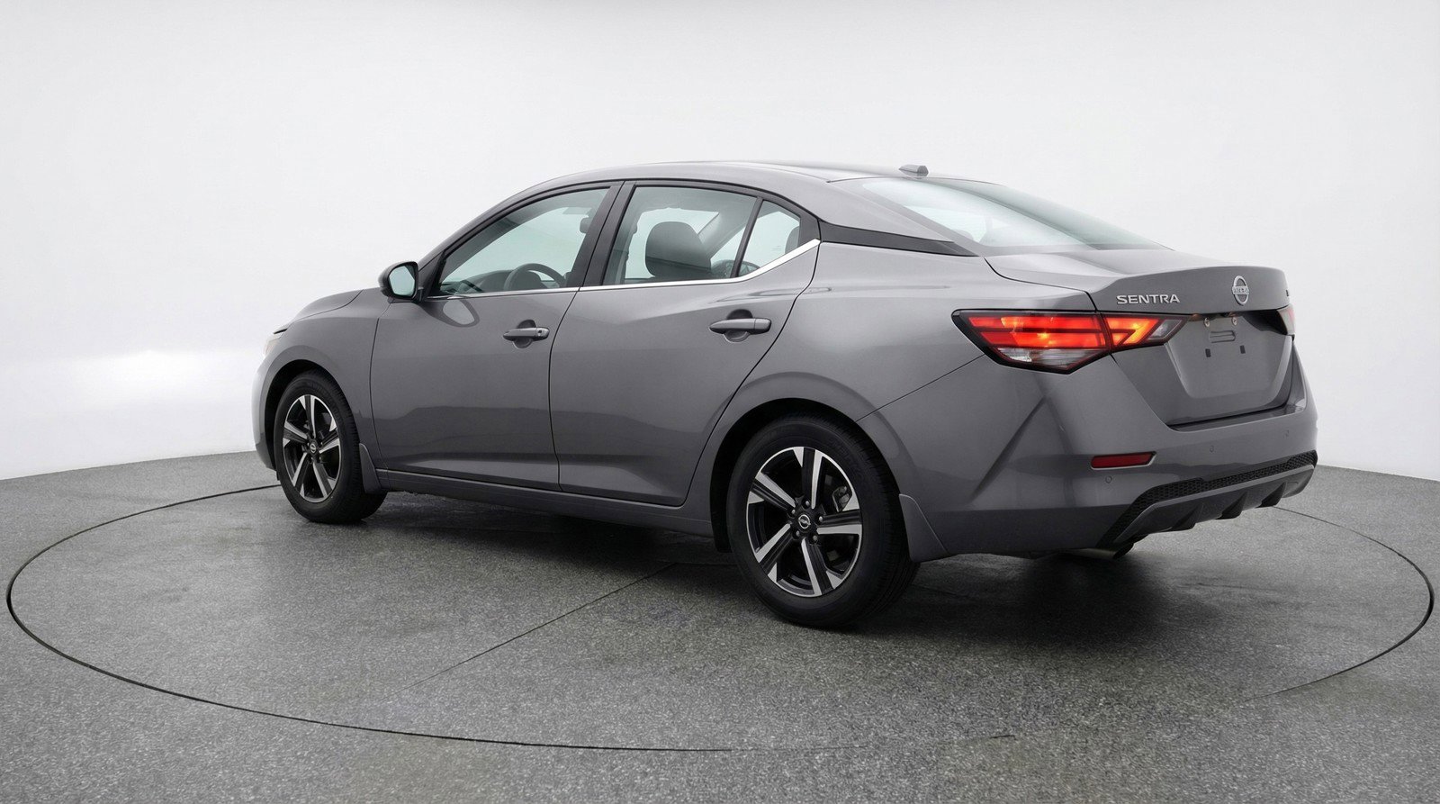 Used 2025 Nissan Sentra SV FWD image 6