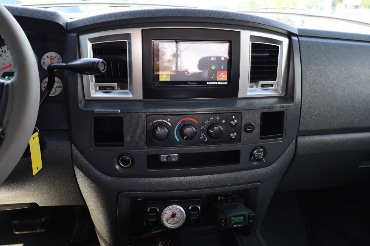 Used 2007 Dodge Ram 2500 Truck SLT AWD/4WD image 11