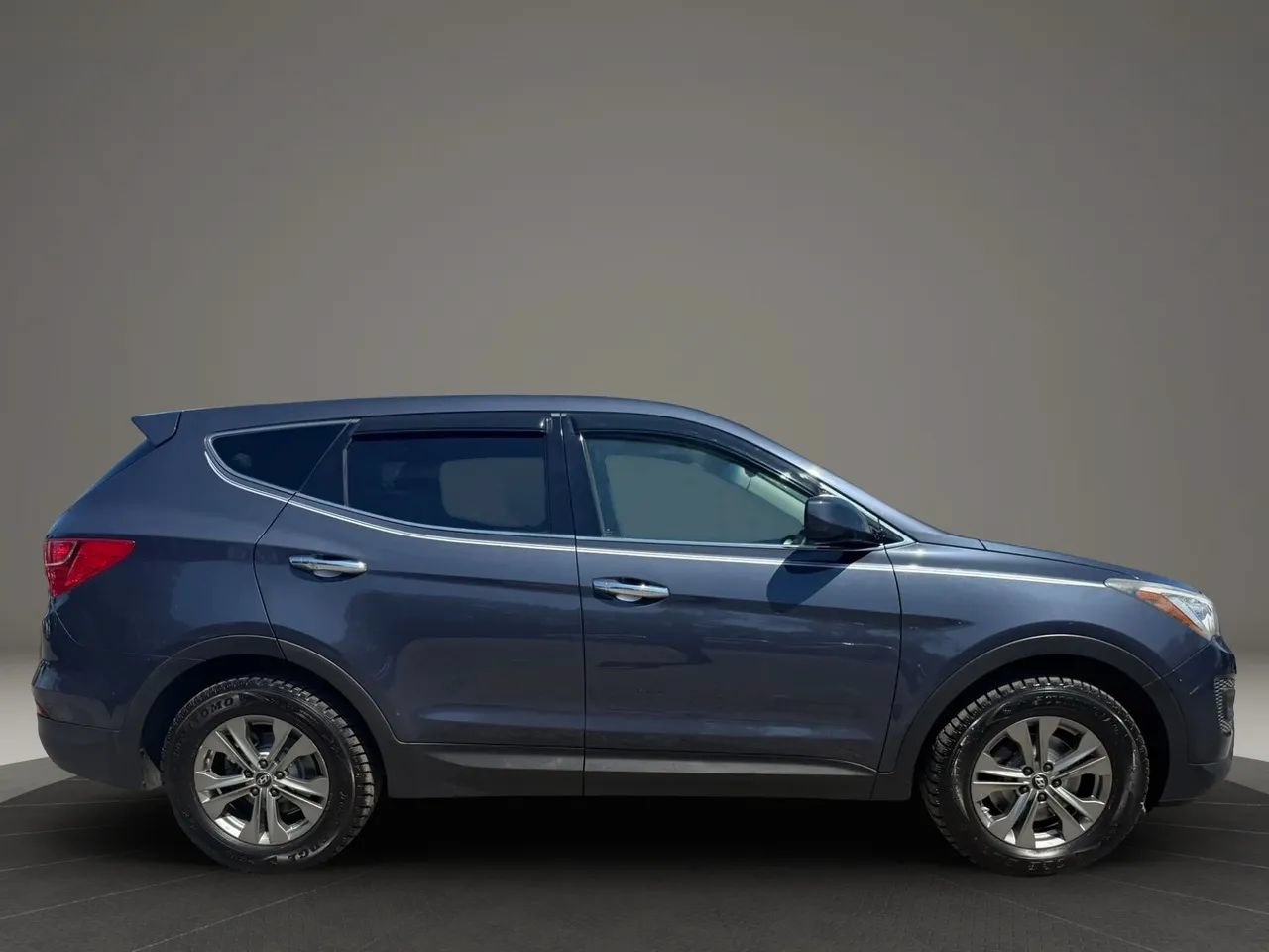 Used 2014 Hyundai Santa Fe Sport AWD/4WD image 4