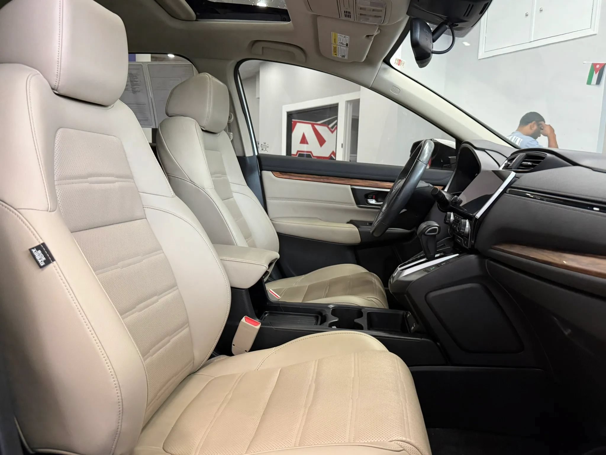 Used 2020 Honda CR-V EX-L image 24