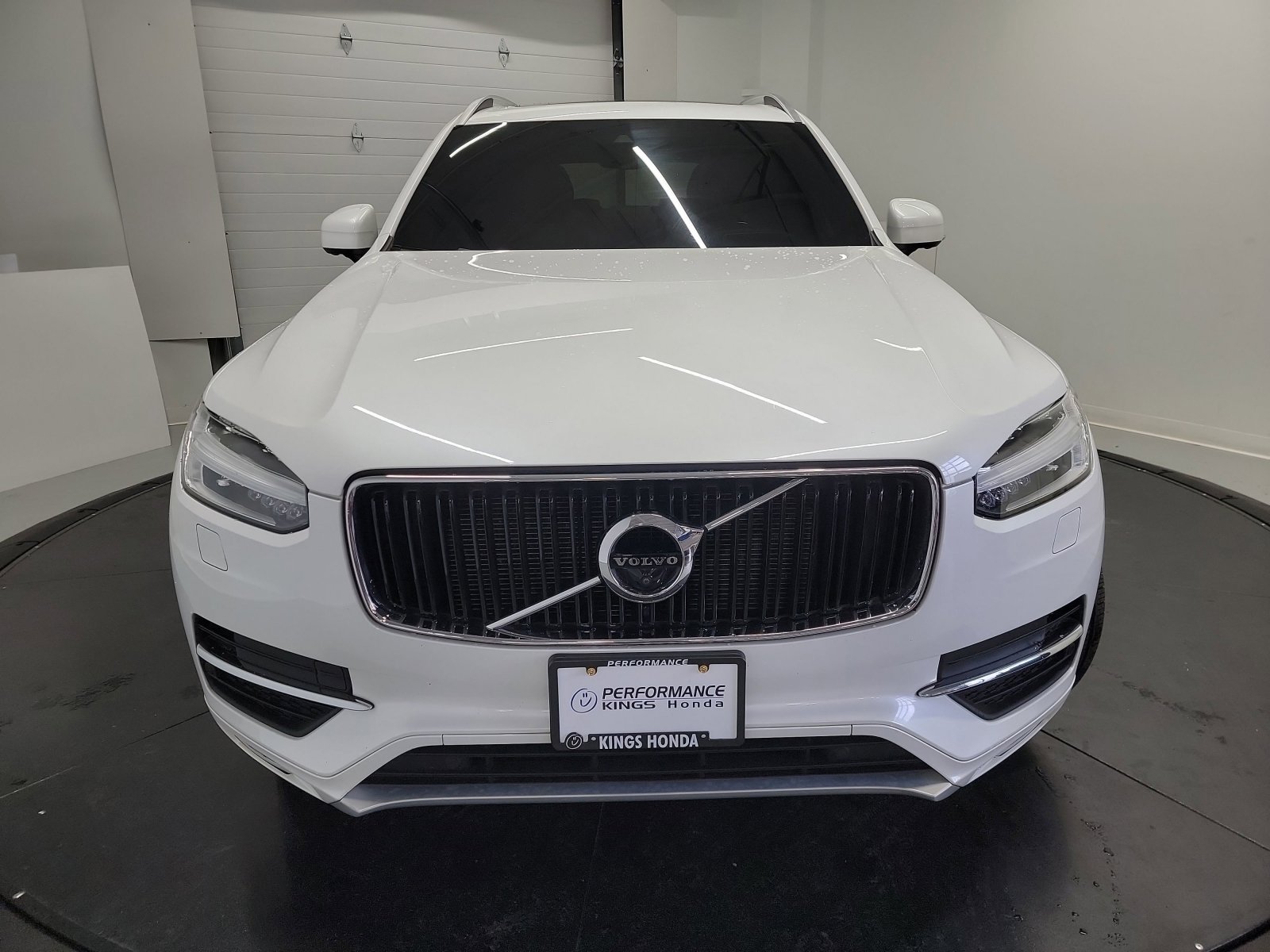 Used 2018 Volvo XC90 T6 Momentum w/ Convenience Package video 2