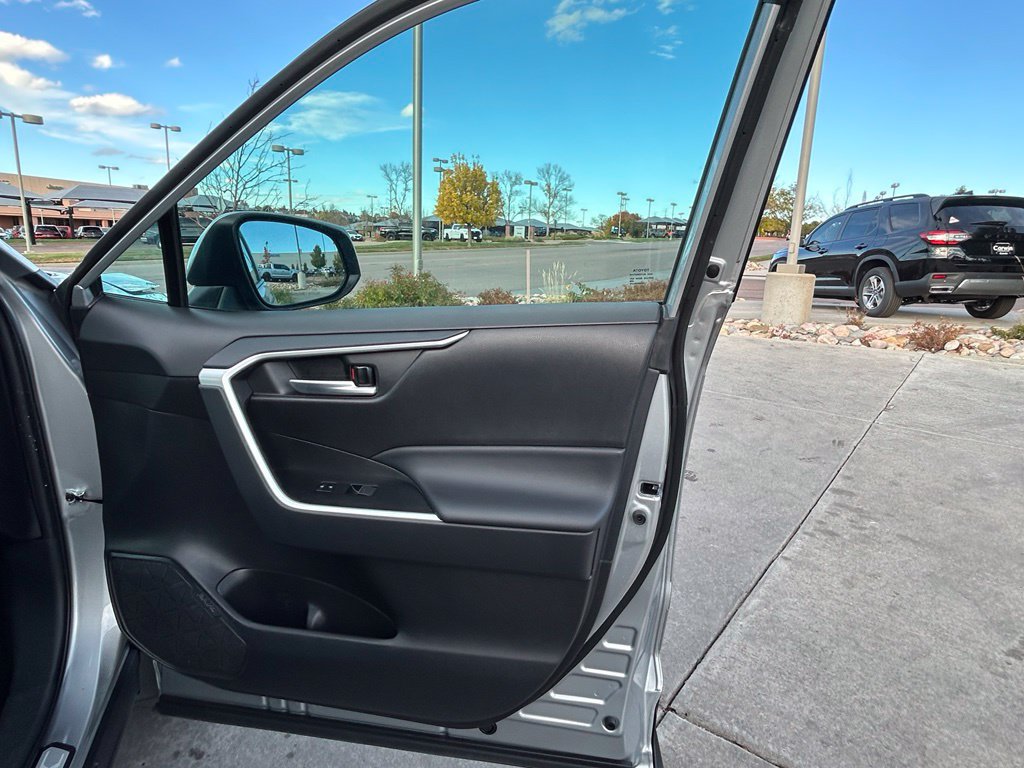 Used 2025 Toyota RAV4 XLE Premium w/ Weather Package FWD image 32