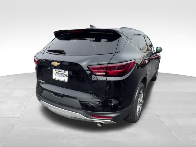 Certified 2024 Chevrolet Blazer LT w/ Convenience Package FWD image 6