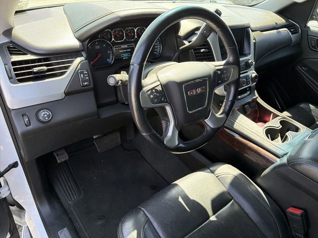 Used 2019 GMC Yukon XL SLT RWD image 6