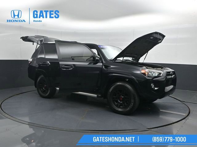 Used 2024 Toyota 4Runner SR5 Premium w/ Moonroof Package AWD/4WD image 56