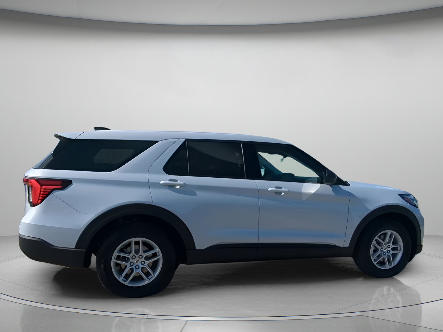 New 2026 Ford Explorer Active RWD image 33