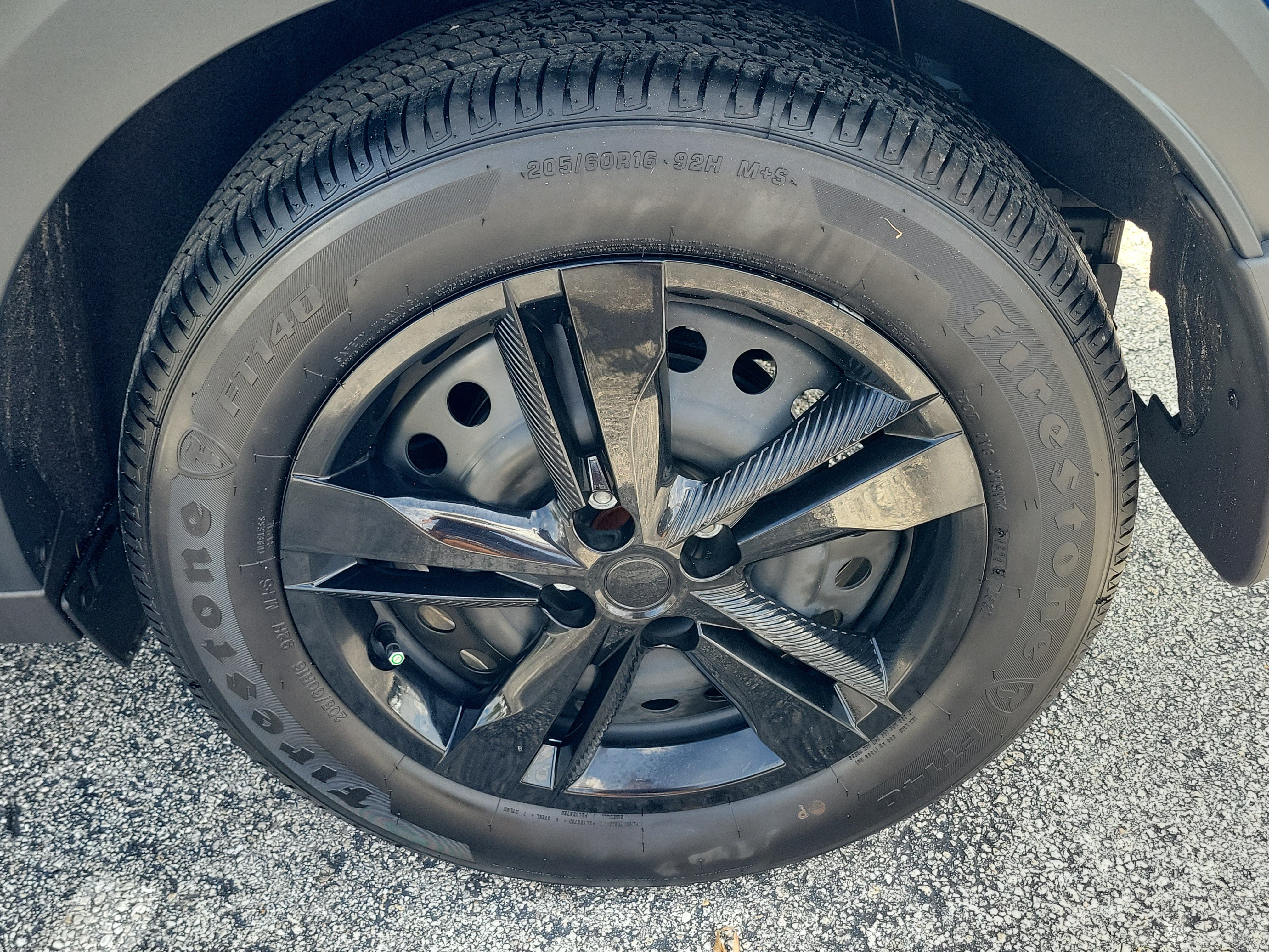 Certified 2025 Nissan Kicks Play S FWD image 8
