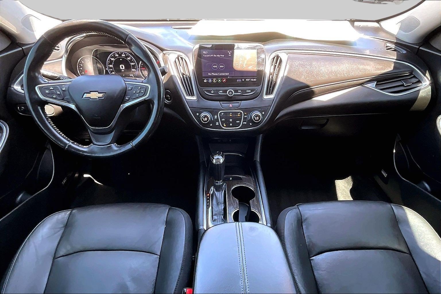 Used 2020 Chevrolet Malibu Premier FWD image 14