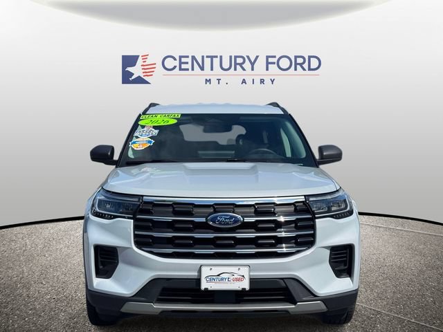 Used 2026 Ford Explorer Active AWD/4WD image 6
