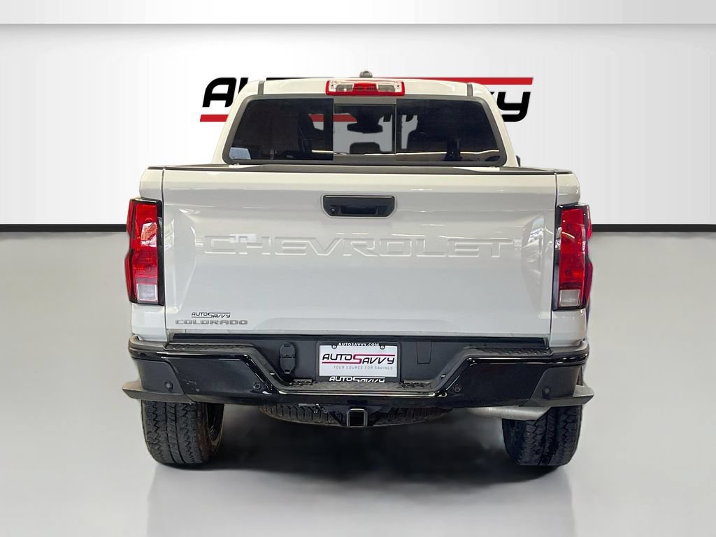 Used 2024 Chevrolet Colorado Trail Boss w/ Advanced Trailering Package AWD/4WD image 6