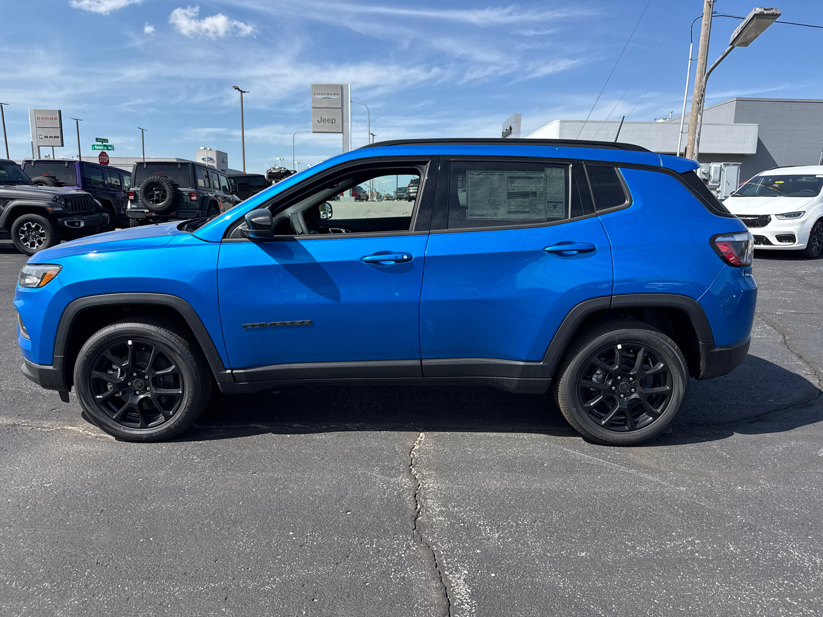 New 2026 Jeep Compass Latitude AWD/4WD image 3