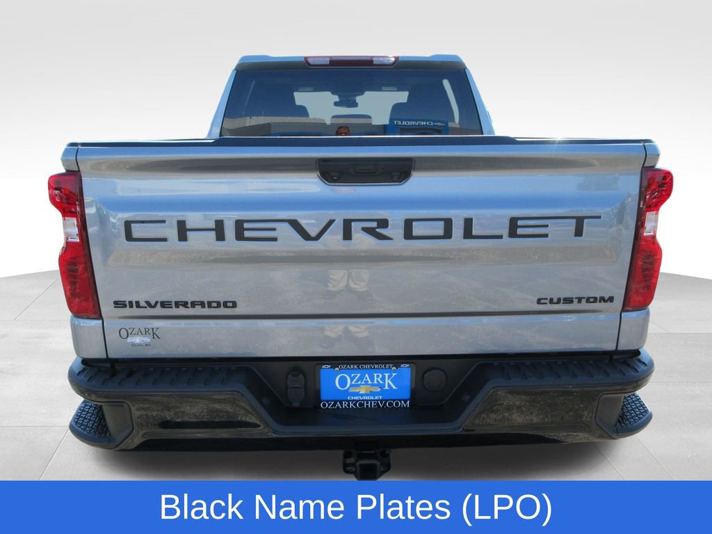 Certified 2024 Chevrolet Silverado 1500 Custom Trail Boss w/ LPO, Dark Essentials Package AWD/4WD image 4