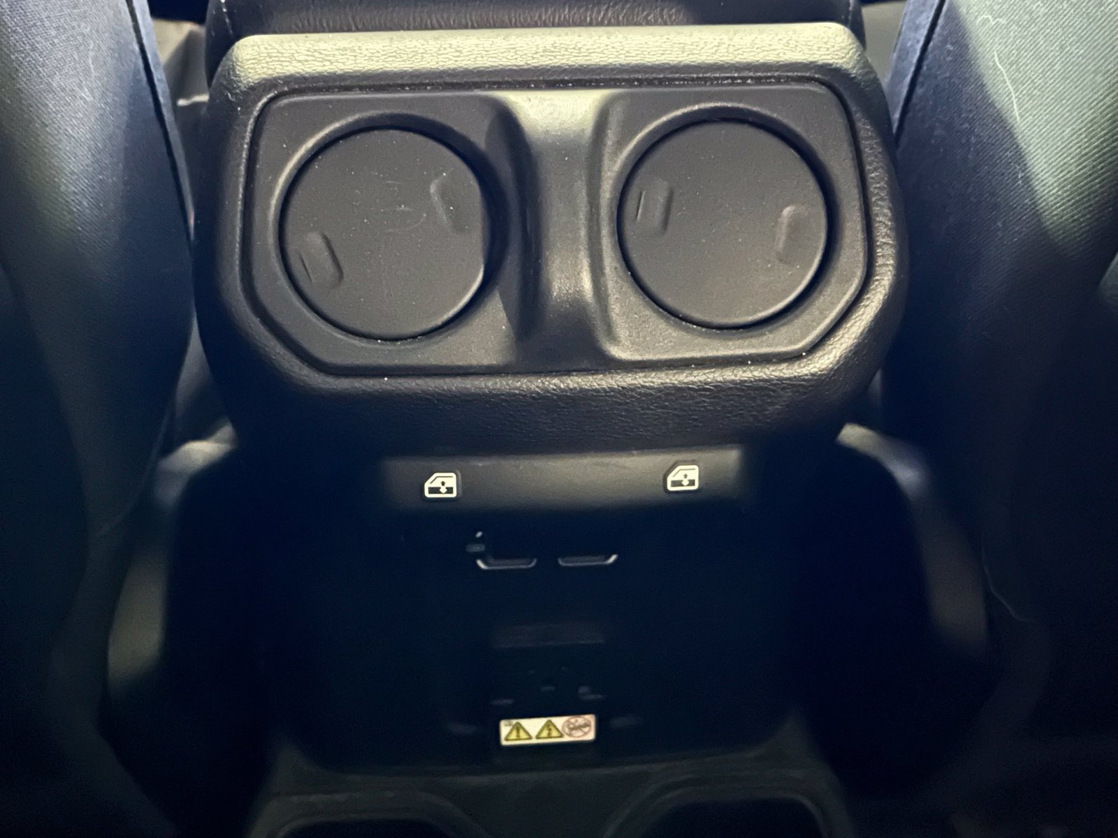 Used 2021 Jeep Wrangler Unlimited Rubicon AWD/4WD image 37