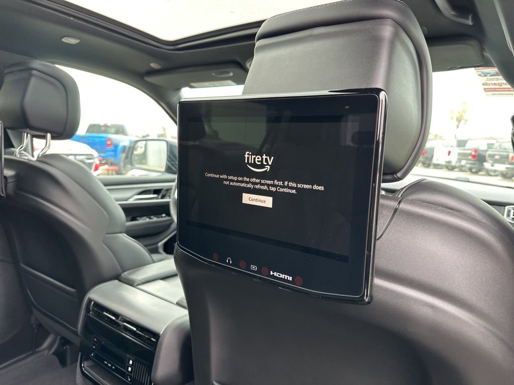 New 2026 Jeep Grand Wagoneer L Limited image 4