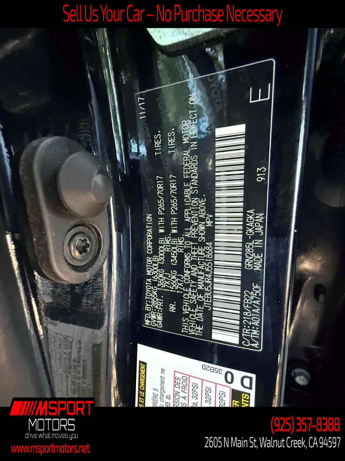 Used 2018 Toyota 4Runner SR5 AWD/4WD image 23
