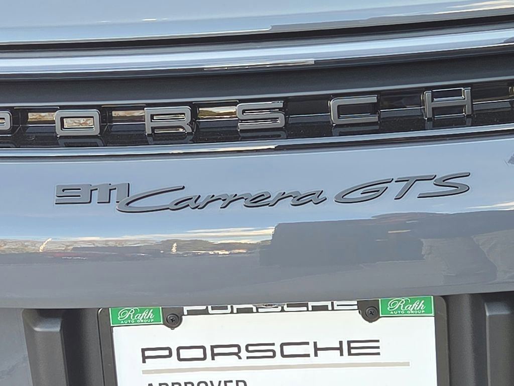 Certified 2025 Porsche 911 Carrera GTS image 26