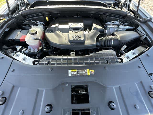 Used 2021 Jeep Grand Cherokee L Overland w/ Luxury Tech Group IV AWD/4WD image 32
