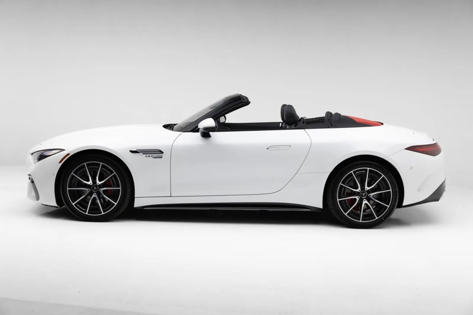 Used 2023 Mercedes-Benz SL 55 AMG 4MATIC image 9