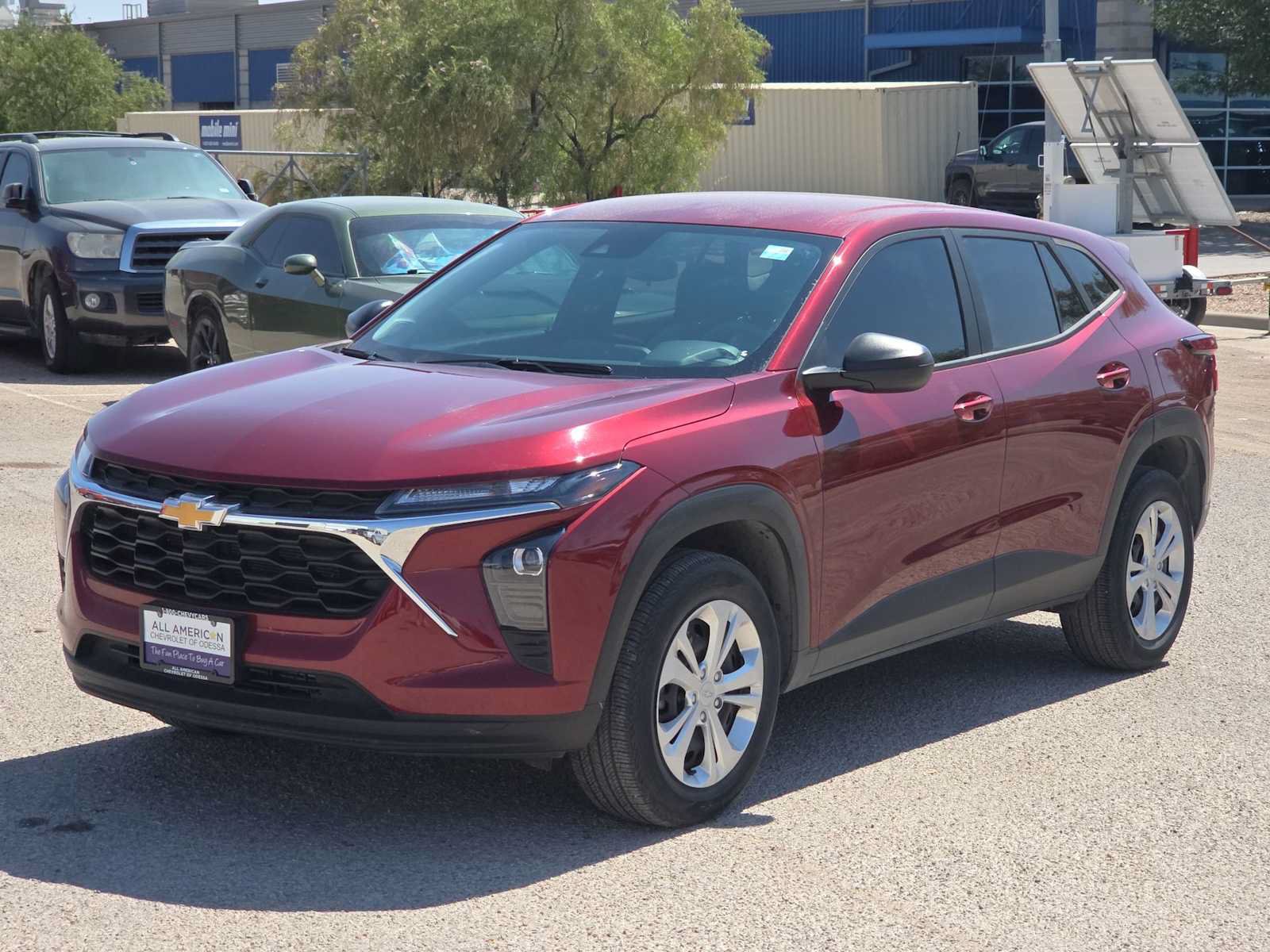 Used 2024 Chevrolet Trax LS FWD image 4