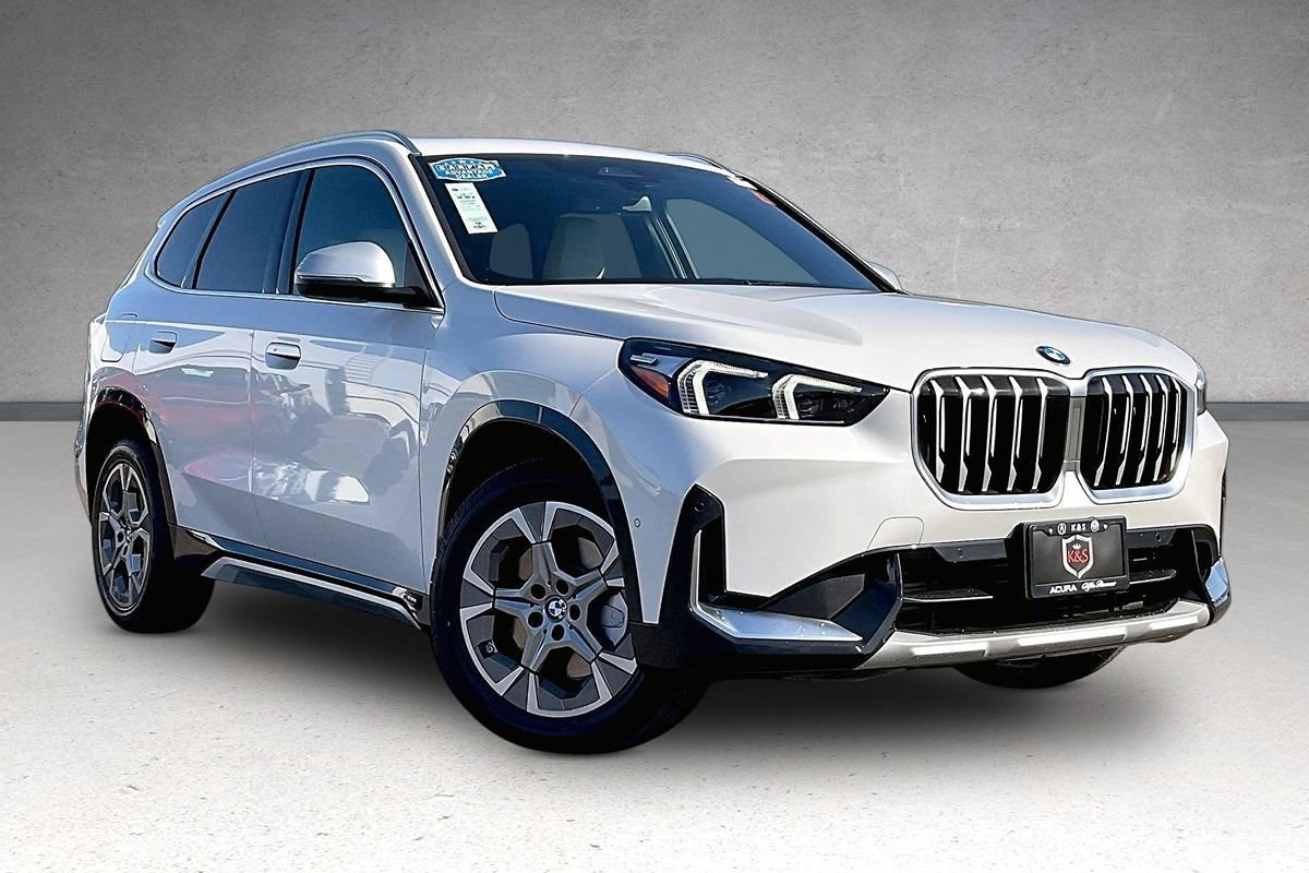 Used 2024 BMW X1 xDrive28i w/ Convenience Package AWD/4WD image 2