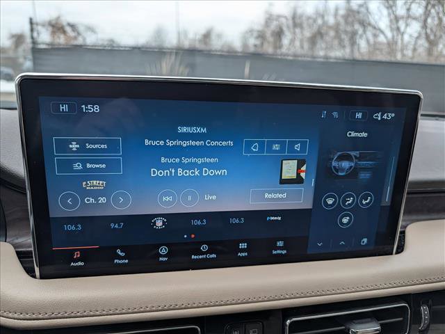 Certified 2022 Lincoln Nautilus Reserve image 38