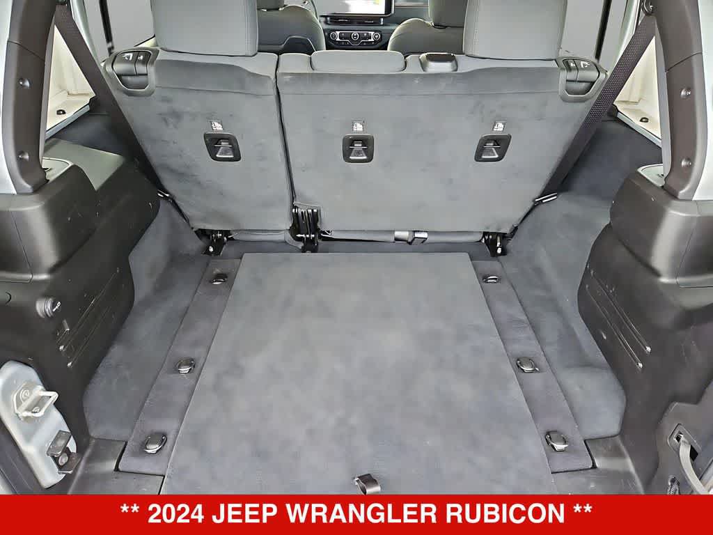 Used 2024 Jeep Wrangler Unlimited Rubicon AWD/4WD image 34