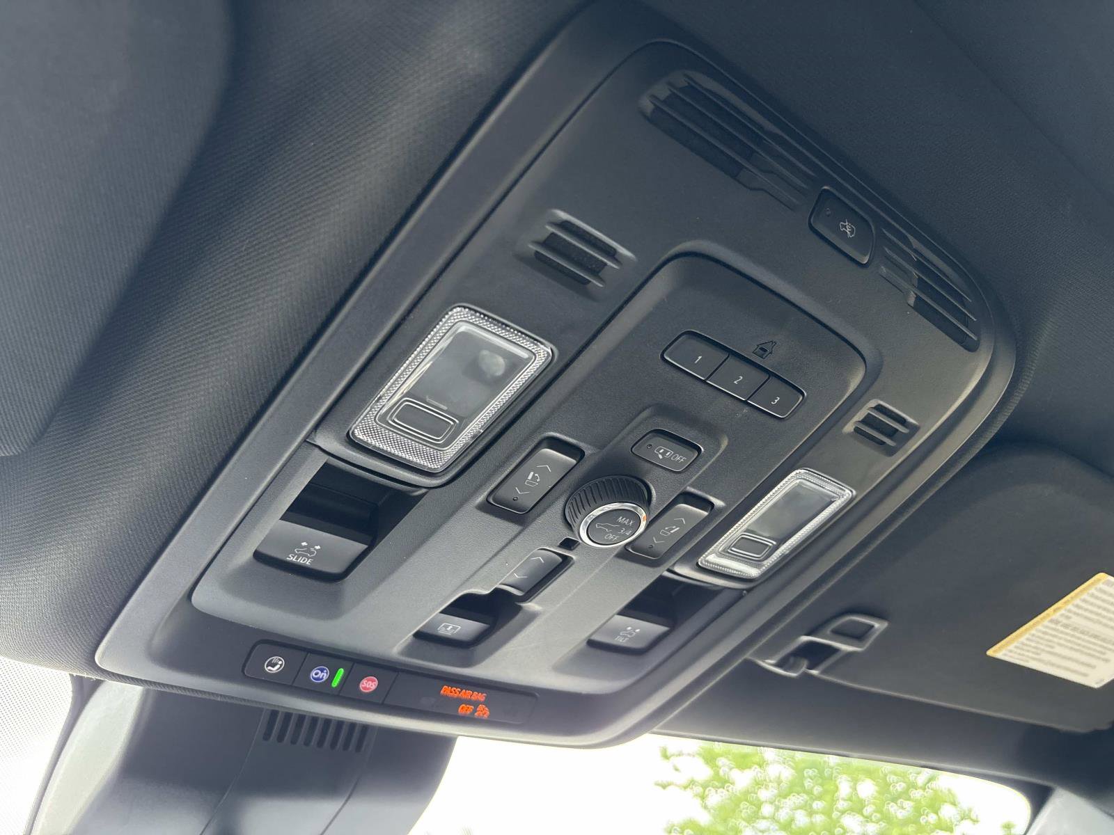 Certified 2024 GMC Yukon Denali w/ Advanced Technology Package AWD/4WD image 26