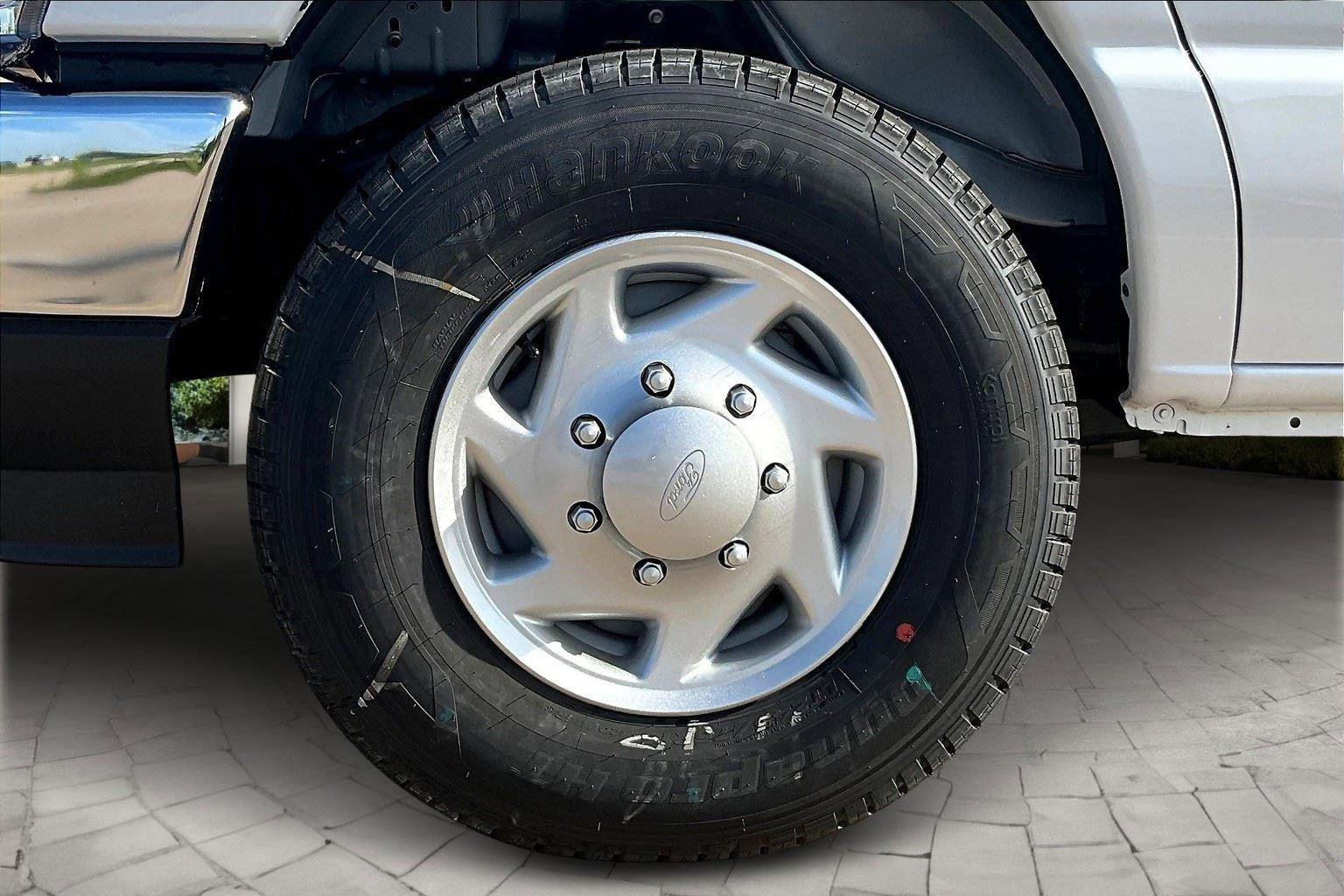 New 2025 Ford E-350 and Econoline 350 Super Duty w/ Power Equipment Group image 13